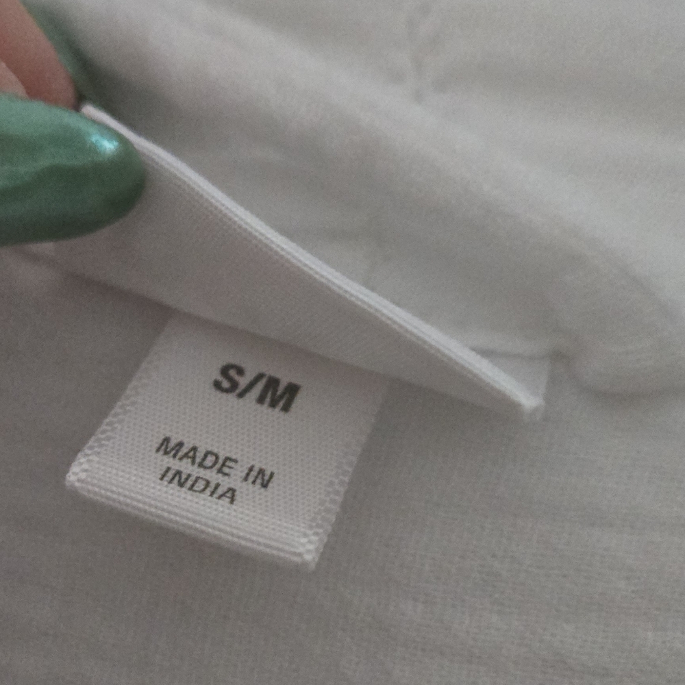White Textured Robe - Picture 5 of 6